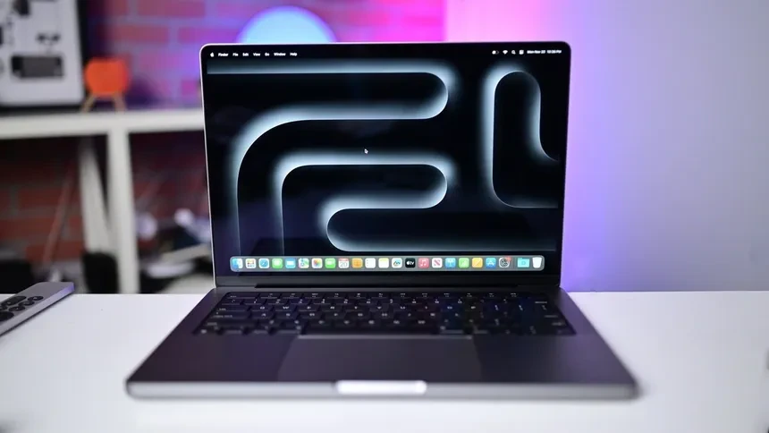 MacBook Pro M3 14" (Refurb)
